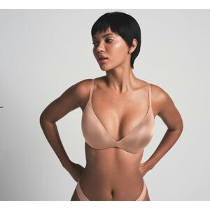 NEW SKIMS Wireless Form Super Push Up Bra Sienna 32C NWT